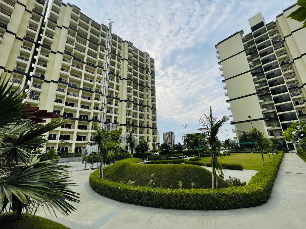 Alankrita Homes Lucknow Buitenkant foto