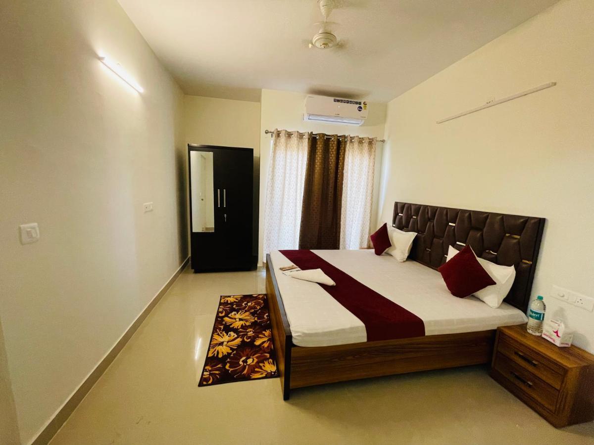 Alankrita Homes Lucknow Buitenkant foto