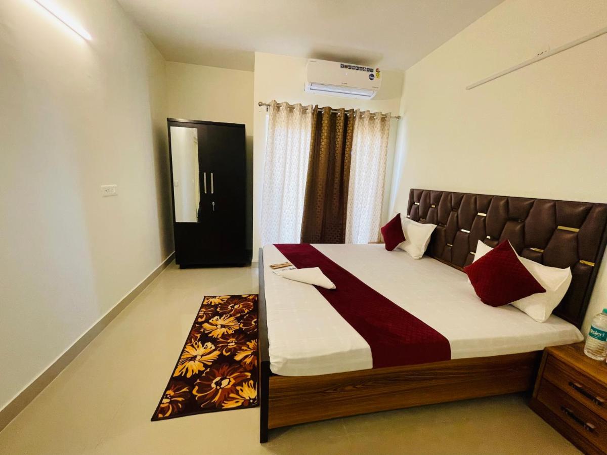 Alankrita Homes Lucknow Buitenkant foto